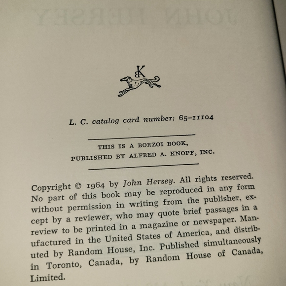 WHITE LOTUS book - Picture 2 of 6